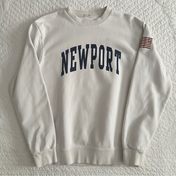Brandy Melville Newport Ivory Crew Neck Sweatshirt Pullover American Flag Patch - Picture 2 of 8